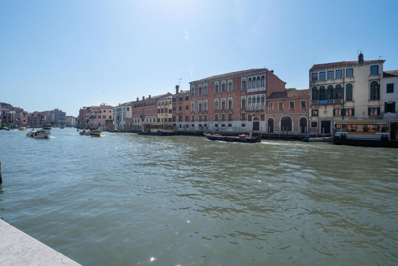 Palace Canal View By Wonderful Italy Venedig Eksteriør billede