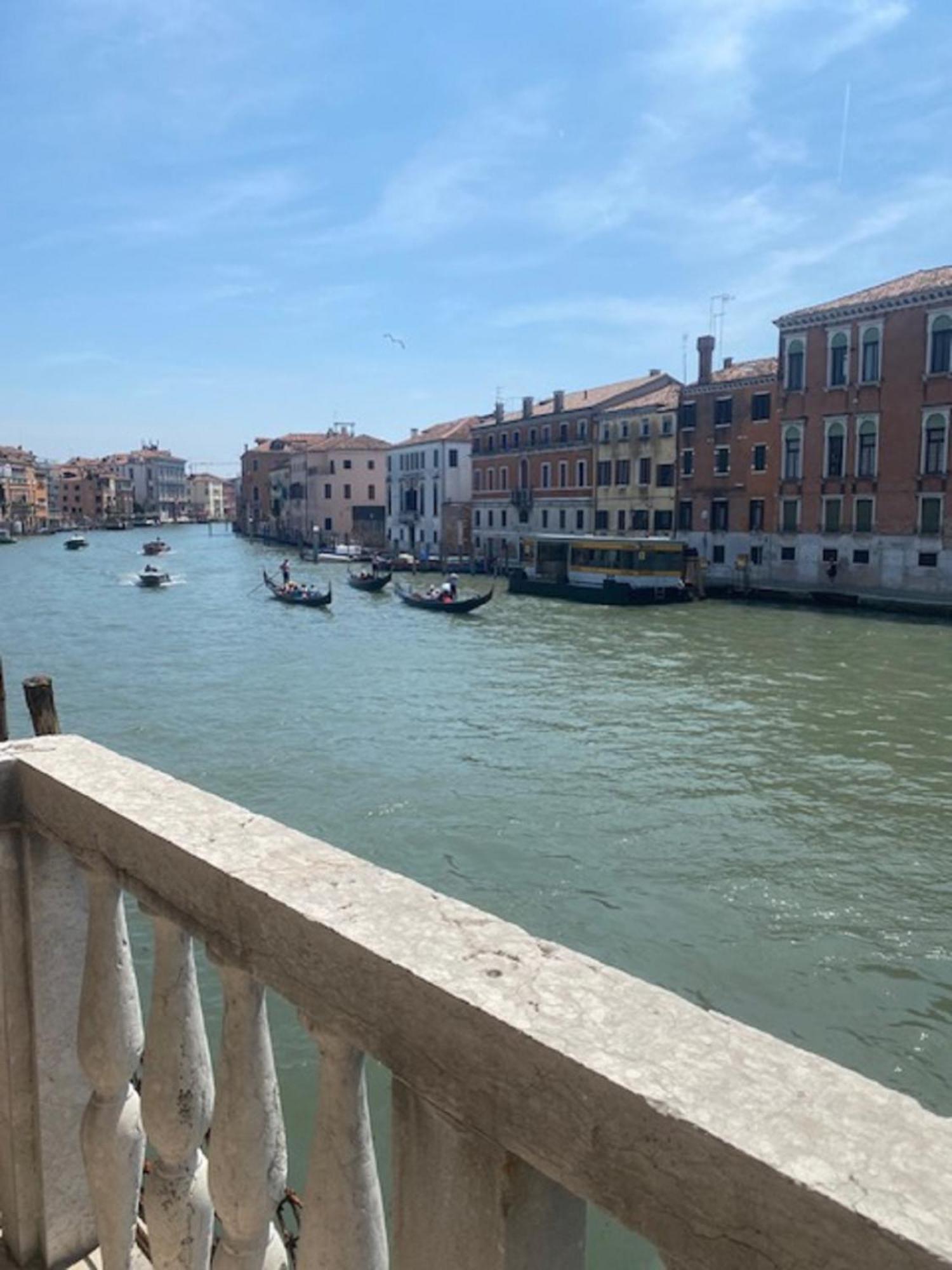 Palace Canal View By Wonderful Italy Venedig Eksteriør billede